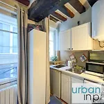 Urbanflat 192 - 1 Bedroom Apartment In The Very Center Of Paris